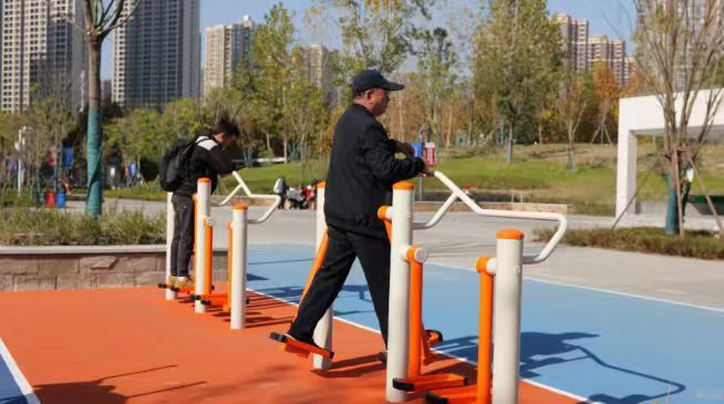 适老化健身场地新国标落地，为银发运动安全护航